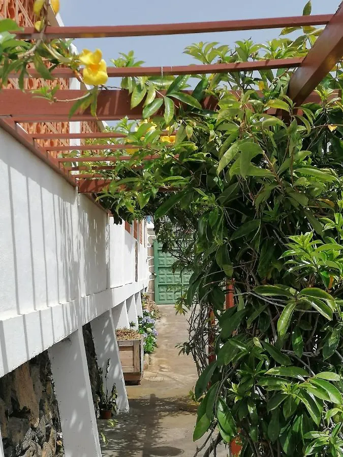 Finca Los Alamos Brena Baja 0*,
